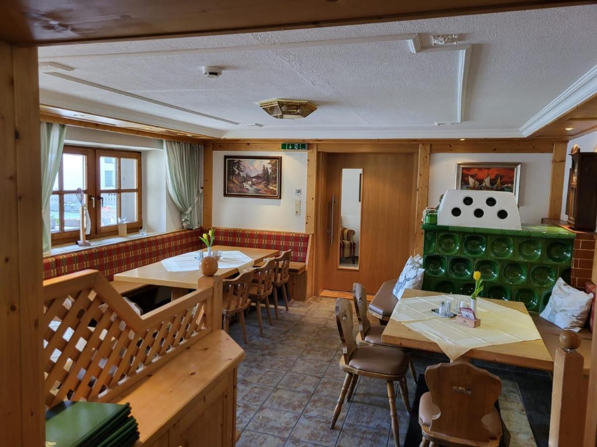 Hotel Restaurant Liesele Sonne Sankt Leonhard im Pitztal Ngoại thất bức ảnh