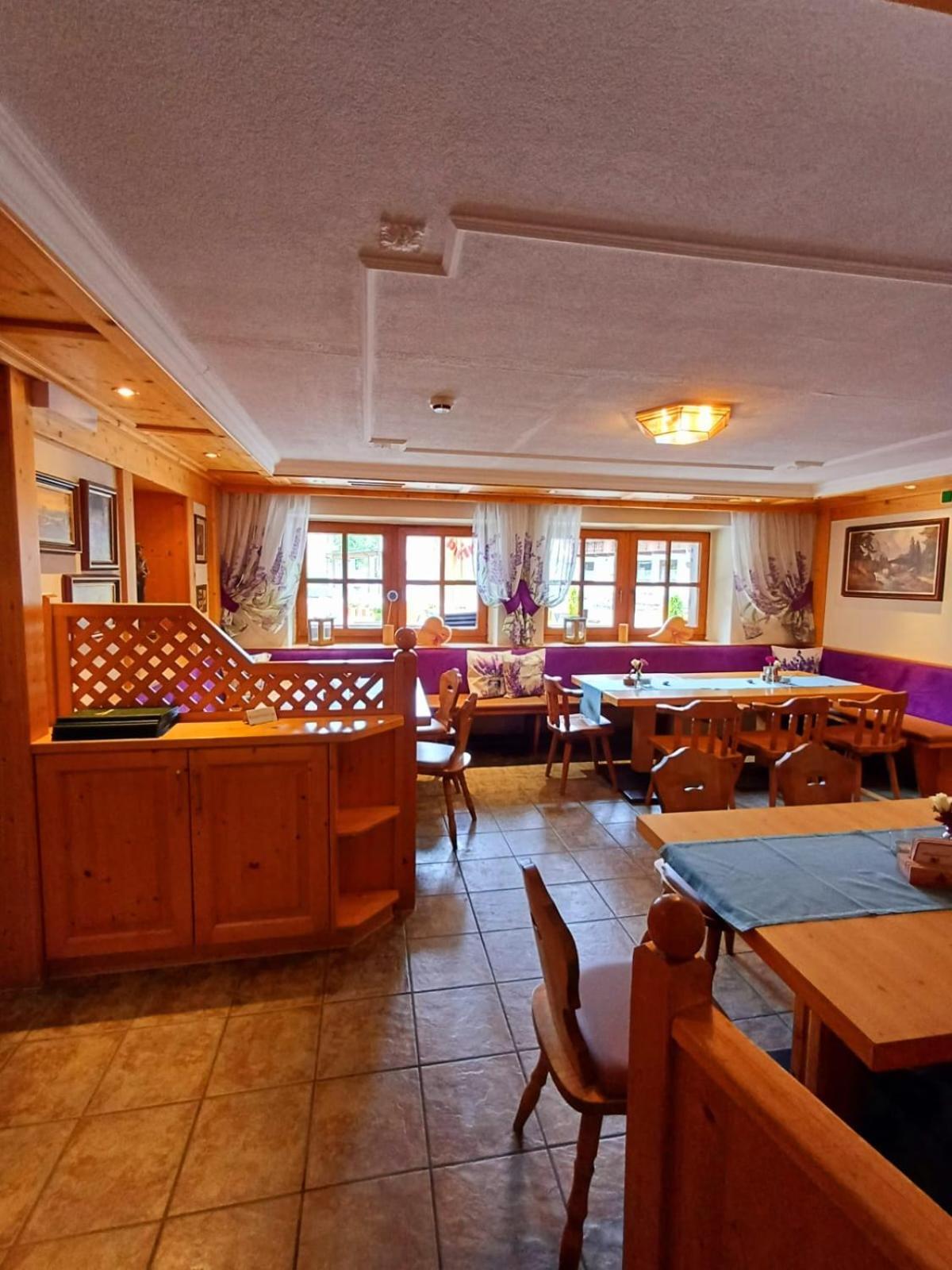 Hotel Restaurant Liesele Sonne Sankt Leonhard im Pitztal Ngoại thất bức ảnh